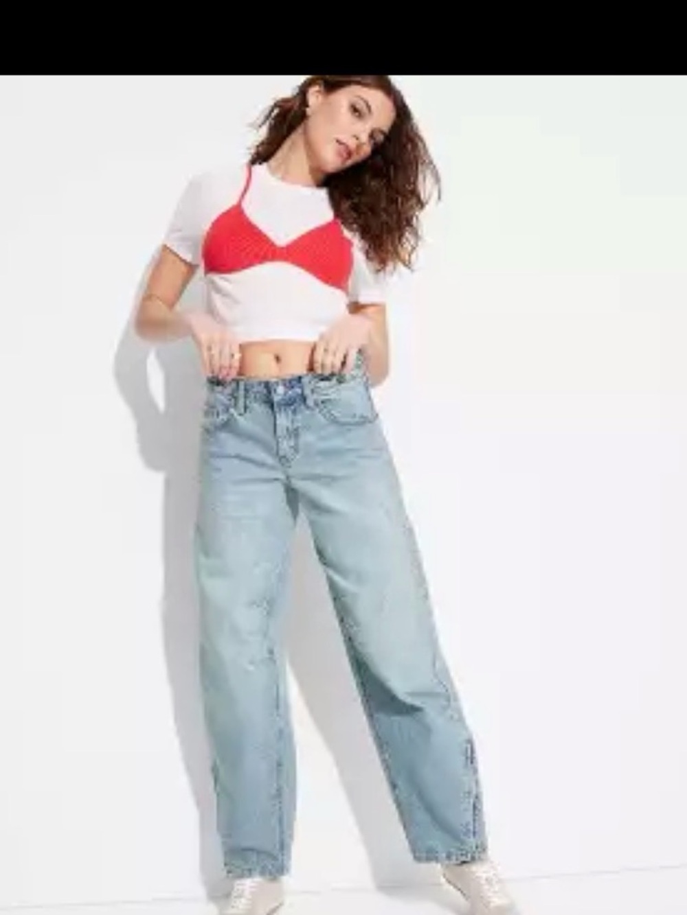 Women’s low rise barrel jeans